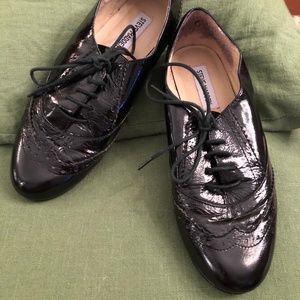 Steve Madden Black Paten Oxfords